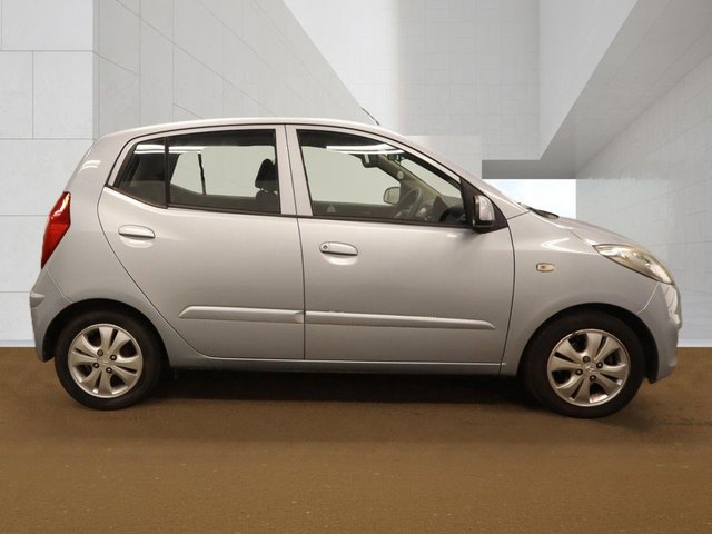 View our HYUNDAI I10