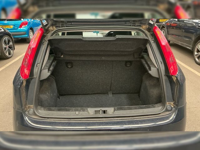 View our FIAT GRANDE PUNTO