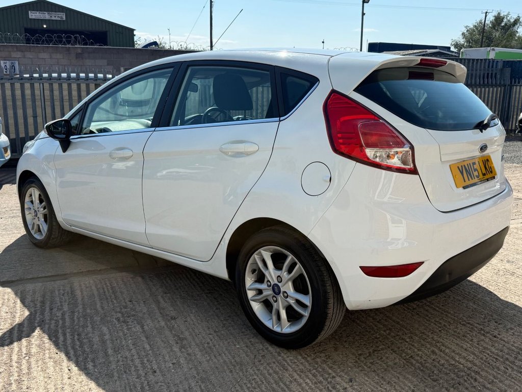 USED 2015 15 FORD FIESTA 1.5 TDCi Zetec Hatchback 5dr Diesel Manual Euro 5 (75 ps) 
