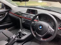 USED 2015 64 BMW 3 SERIES 2.0 320d Sport Saloon 4dr Diesel Manual Euro 5 (s/s) (184 ps) *&pound;35 ROAD TAX* PARKING AID-SAT NAV-CRUISE CTRL-BLUETOOTH