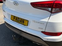 USED 2015 15 HYUNDAI TUCSON 2.0 CRDi Premium SE SUV 5dr Diesel Manual 4WD Euro 6 (185 ps) **Massive Spec - Lovely Example** 
