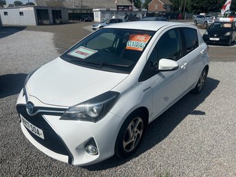 2017 TOYOTA YARIS 1.5 VVT-h Icon Hatchback 5dr Petrol Hybrid E-CVT Euro 6 (s/s) (100 ps) &pound;10695.00