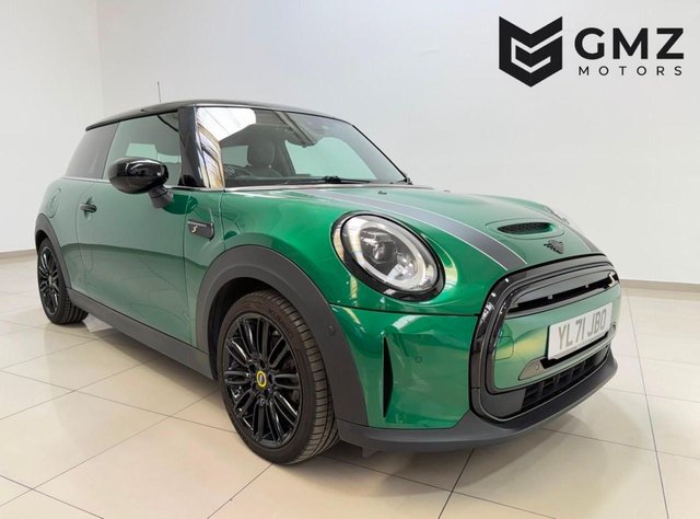 View our MINI Electric Hatch Cooper SE 32.6kWh Level 3 Hatchback 3dr Electric Auto (184 ps)