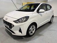USED 2021 71 HYUNDAI I10 1.0 SE Connect Hatchback 5dr Petrol Manual Euro 6 (s/s) (67 ps) Hyundai Service History-2 Keys