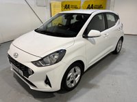 USED 2021 71 HYUNDAI I10 1.0 SE Connect Hatchback 5dr Petrol Manual Euro 6 (s/s) (67 ps) Hyundai Service History-2 Keys