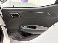 USED 2021 71 HYUNDAI I10 1.0 SE Connect Hatchback 5dr Petrol Manual Euro 6 (s/s) (67 ps) Hyundai Service History-2 Keys