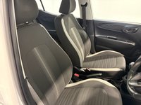 USED 2021 71 HYUNDAI I10 1.0 SE Connect Hatchback 5dr Petrol Manual Euro 6 (s/s) (67 ps) Hyundai Service History-2 Keys