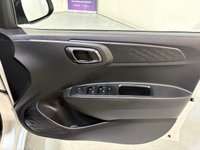 USED 2021 71 HYUNDAI I10 1.0 SE Connect Hatchback 5dr Petrol Manual Euro 6 (s/s) (67 ps) Hyundai Service History-2 Keys