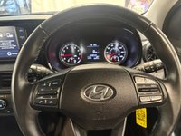 USED 2021 71 HYUNDAI I10 1.0 SE Connect Hatchback 5dr Petrol Manual Euro 6 (s/s) (67 ps) Hyundai Service History-2 Keys