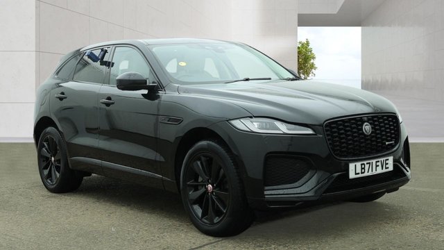 View our Jaguar F-Pace 2.0 D200 MHEV R-Dynamic SE SUV 5dr Diesel Auto AWD Euro 6 (s/s) (204 ps)