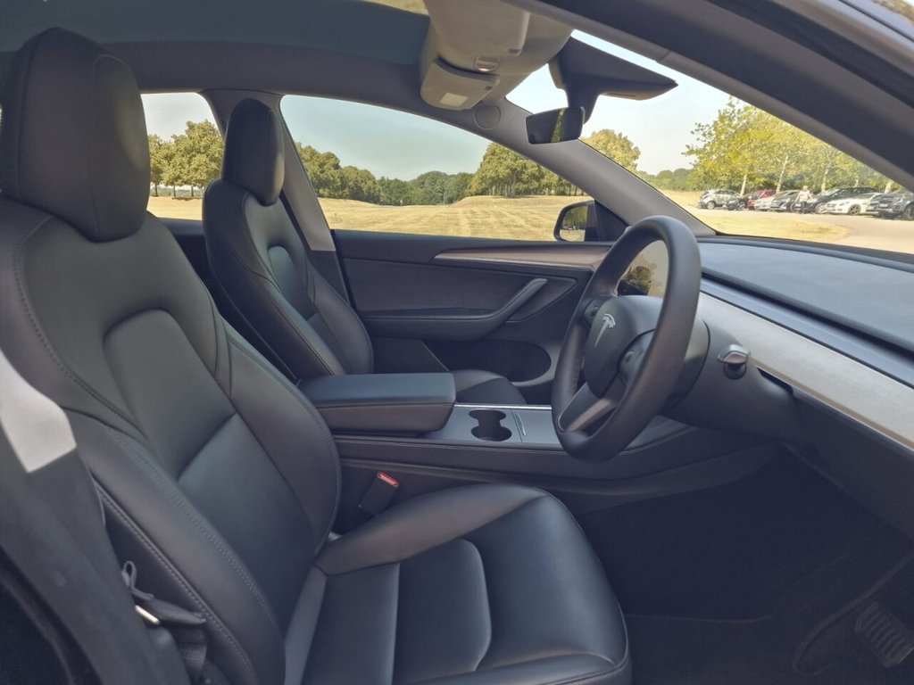 USED 2022 71 TESLA MODEL Y (Dual Motor) Long Range SUV 5dr Electric Auto 4WDE (384 bhp) FINANCE AVAILABLE