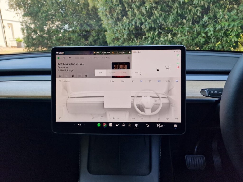 USED 2022 71 TESLA MODEL Y (Dual Motor) Long Range SUV 5dr Electric Auto 4WDE (384 bhp) FINANCE AVAILABLE