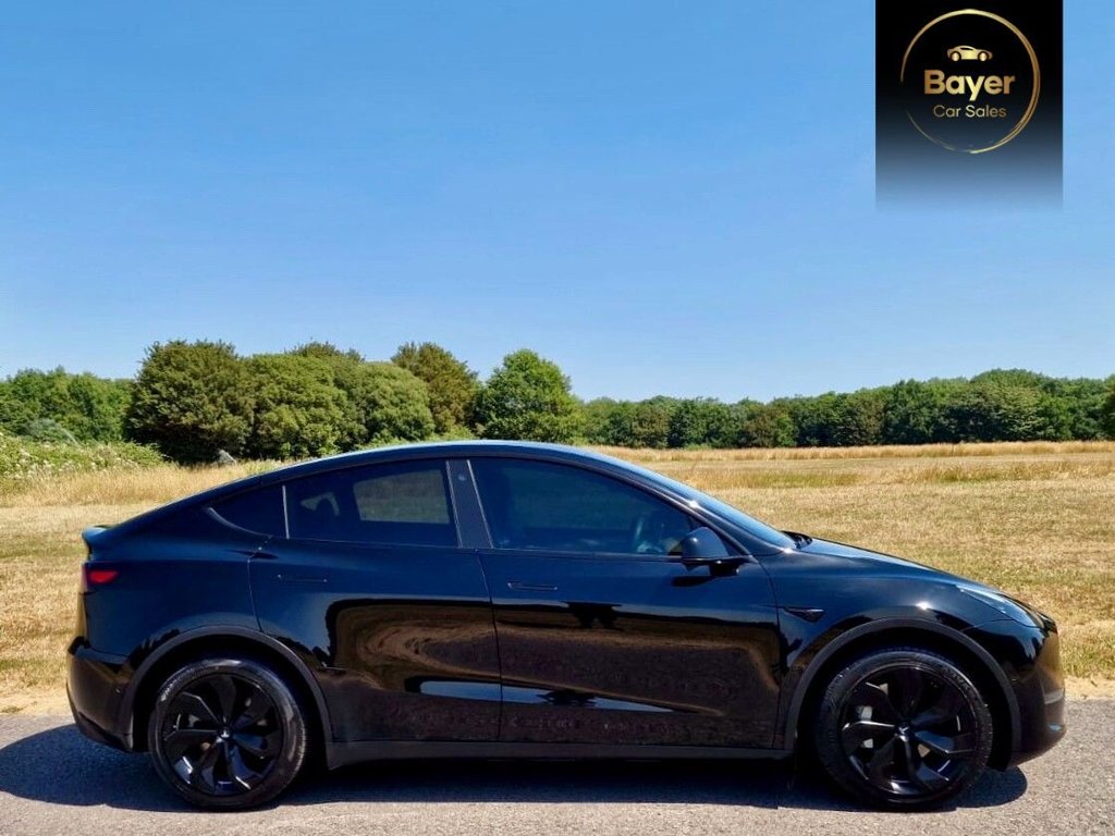 USED 2022 71 TESLA MODEL Y (Dual Motor) Long Range SUV 5dr Electric Auto 4WDE (384 bhp) FINANCE AVAILABLE