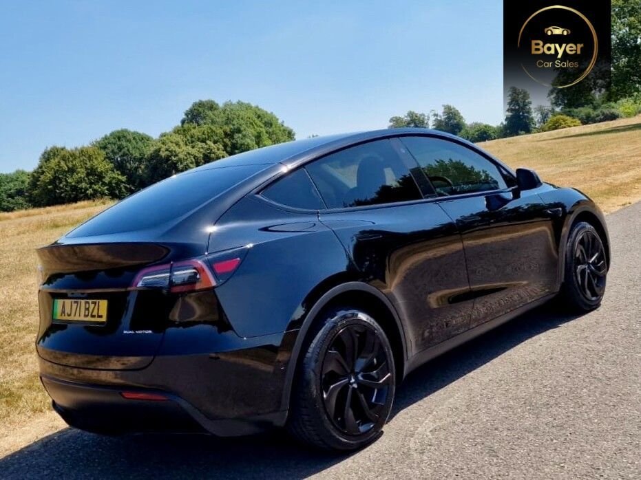 USED 2022 71 TESLA MODEL Y (Dual Motor) Long Range SUV 5dr Electric Auto 4WDE (384 bhp) FINANCE AVAILABLE