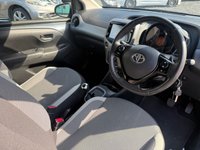 USED 2021 TOYOTA AYGO 1.0 VVT-i x-trend Hatchback 5dr Petrol x-shift Euro 6 (Safety Sense) (71 ps) *** FSH - CHEAP AUTOMATIC CAR - ONLY 9333 miles ***