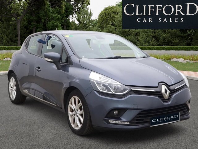 View our Renault Clio 1.2 16V Dynamique Nav Hatchback 5dr Petrol Manual Euro 6 (75 ps)