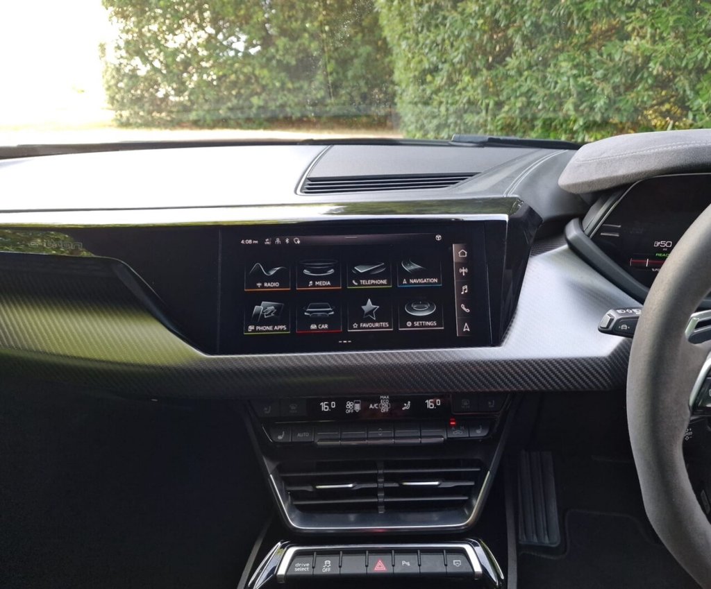 USED 2021 71 AUDI RS e-tron GT 93.4kWh Carbon Black Saloon 4dr Electric Auto quattro (598 ps) FINANCE AVAILABLE