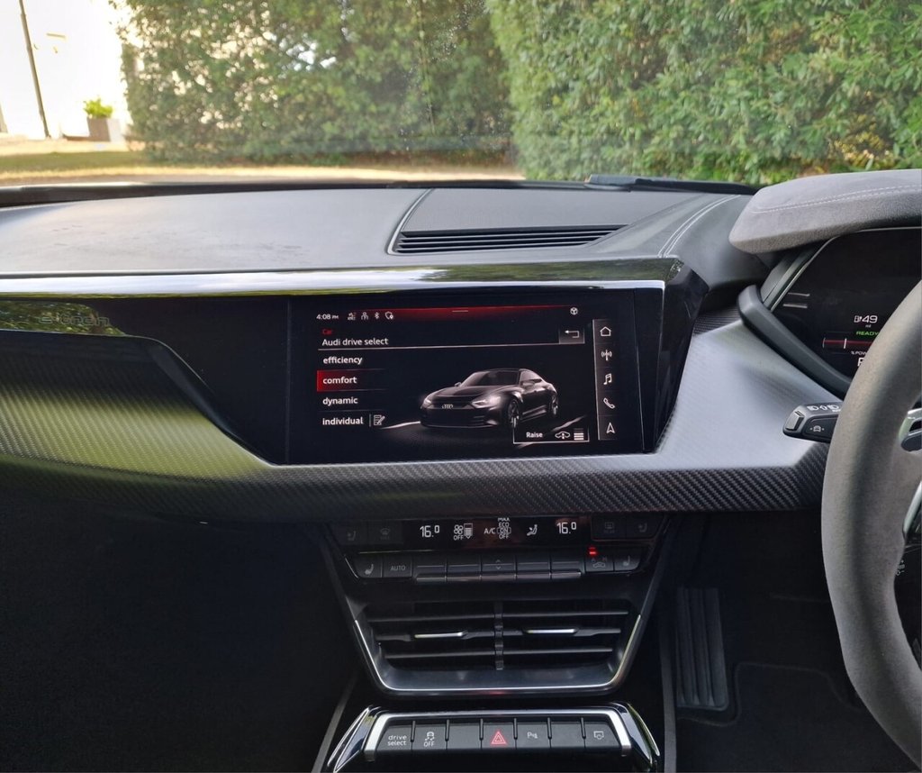 USED 2021 71 AUDI RS e-tron GT 93.4kWh Carbon Black Saloon 4dr Electric Auto quattro (598 ps) FINANCE AVAILABLE