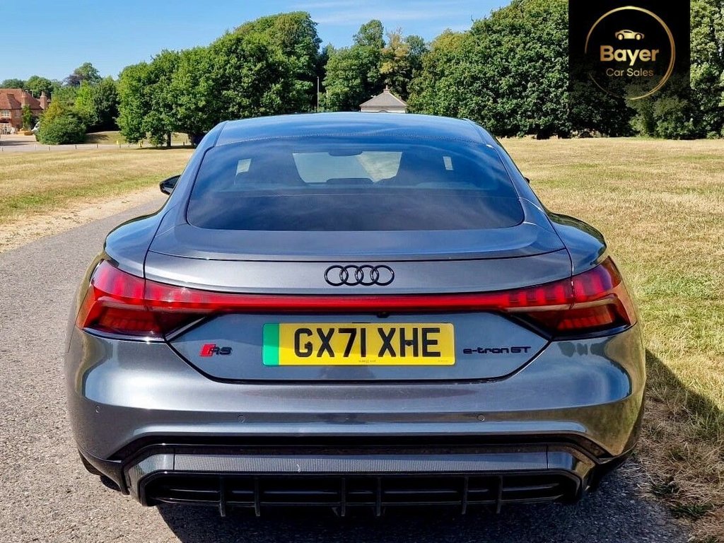 USED 2021 71 AUDI RS e-tron GT 93.4kWh Carbon Black Saloon 4dr Electric Auto quattro (598 ps) FINANCE AVAILABLE