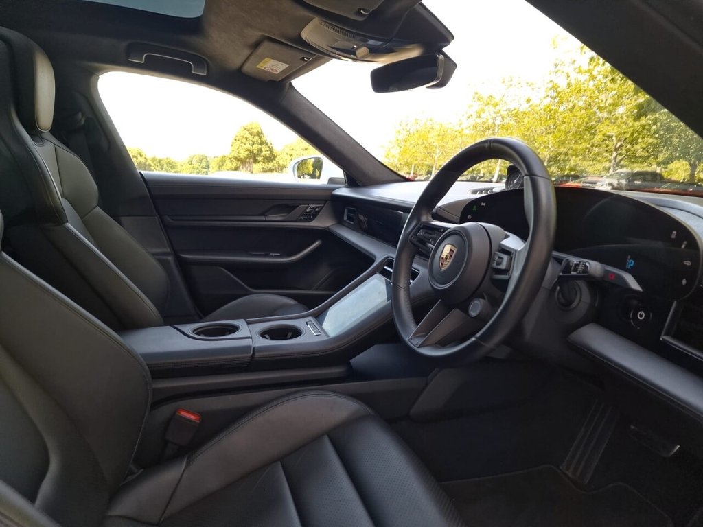 USED 2020 20 PORSCHE TAYCAN Performance Plus 93.4kWh Turbo Saloon 4dr Electric Auto 4WD (680 ps) FINANCE AVAILABLE