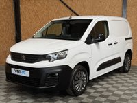 USED 2022 72 PEUGEOT PARTNER 1.5 BlueHDi 1000 Professional Premium Standard Panel Van 5dr Diesel Manual SWB Euro 6 (100 bhp) 1 OWNER - 2 KEYS - FSH - SENSORS - AIR CON - CAR PLAY - 3 SEATS