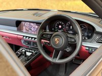 USED 2025 PORSCHE 911 3.0T 992 Carrera Coupe 2dr Petrol PDK Euro 6 (s/s) (394 ps) 