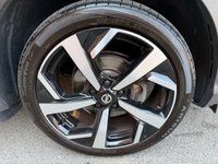 USED 2017 67 NISSAN QASHQAI 1.2 DIG-T Tekna SUV 5dr Petrol Manual Euro 6 (s/s) (115 ps) PANORAMIC ROOF & SAT NAV