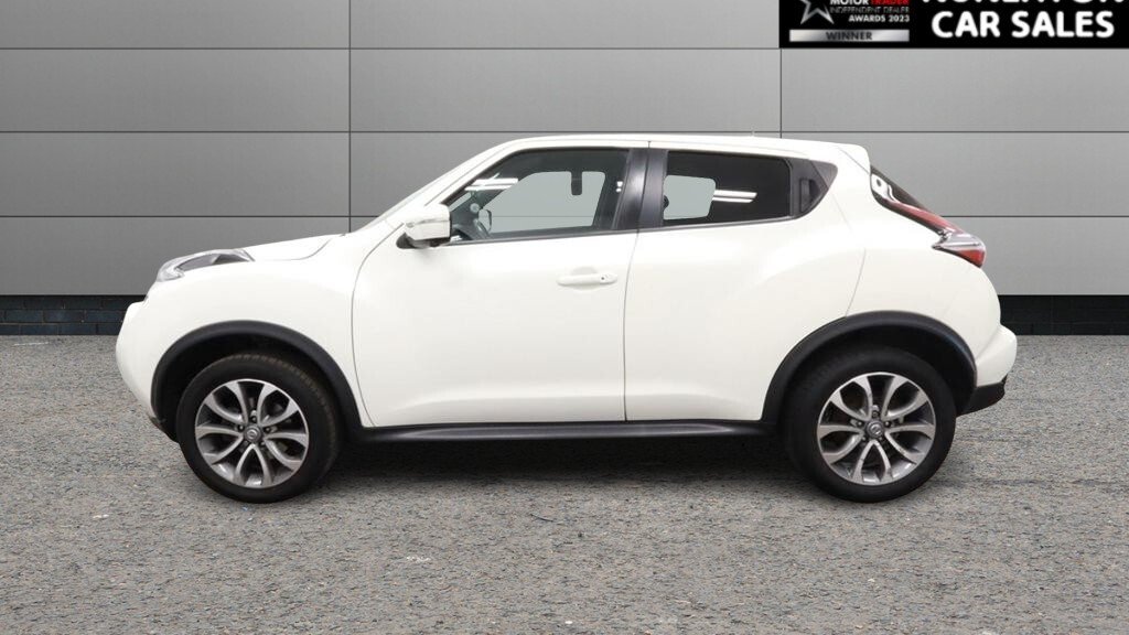 USED 2017 67 NISSAN JUKE 1.6 Tekna SUV 5dr Petrol XTRON Euro 6 (117 ps) 