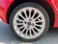 USED 2011 11 FORD FIESTA 1.4 Titanium Hatchback 5dr Petrol Manual (133 g/km, 94 bhp) 