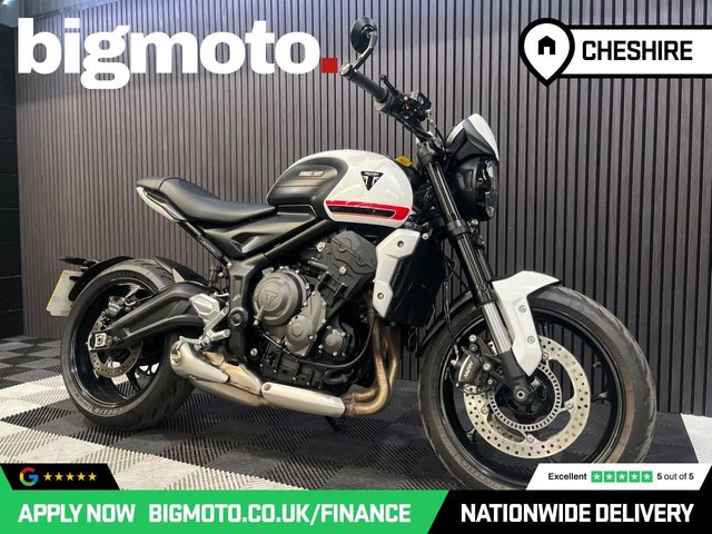 View our TRIUMPH Trident 660