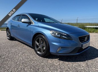 2016 VOLVO V40 2.0 D2 R-Design Nav Hatchback 5dr Diesel Manual Euro 6 (s/s) (120 ps) SOLD