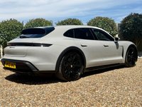 USED 2022 72 PORSCHE TAYCAN Performance Plus 93.4kWh 4S Cross Turismo 5dr Electric Auto 4WD (11kW Charger) (571 ps) 
