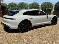 USED 2022 72 PORSCHE TAYCAN Performance Plus 93.4kWh 4S Cross Turismo 5dr Electric Auto 4WD (11kW Charger) (571 ps) 