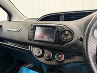 USED 2015 15 TOYOTA YARIS 1.33 Dual VVT-i Sport Hatchback 5dr Petrol Manual Euro 5 Euro 5 (99 ps) 