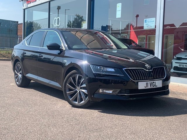 View our SKODA SUPERB