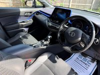 USED 2016 66 TOYOTA C-HR 1.2 C-HR-Dynamic AWD CVT 4WD 5dr Sat Nav Parking Camera