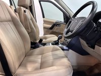 USED 2013 63 LAND ROVER FREELANDER 2 2.2 SD4 HSE SUV 5dr Diesel CommandShift 4WD Euro 5 (190 ps) Freelander 2   2.2 SD4 HSE SUV Command Shift 4WD  190 BHP Complete service record 05-11-14   16190  Miles,  27-11-15  22950  Miles,  25-11-16  32097  Miles ,  01-08-19  56766  Miles,  10-08-20  64018 Miles,  09-08-21  71481  Miles,  27-07-22   78921  Miles,  04-08-23  90888  Miles,  12-08-24  97726  Miles,  06-08-25  102627  Miles