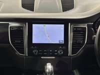 USED 2016 V PORSCHE MACAN 2.0T SUV 5dr Petrol PDK 4WD Euro 6 (s/s) (252 ps) 