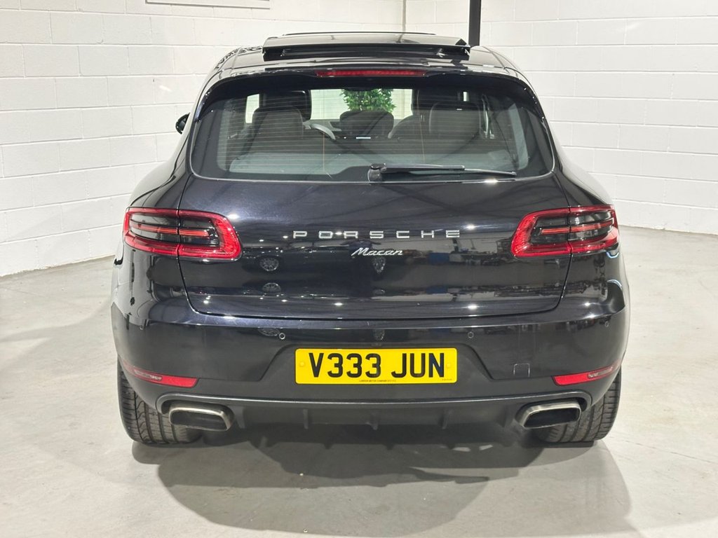 USED 2016 V PORSCHE MACAN 2.0T SUV 5dr Petrol PDK 4WD Euro 6 (s/s) (252 ps) 