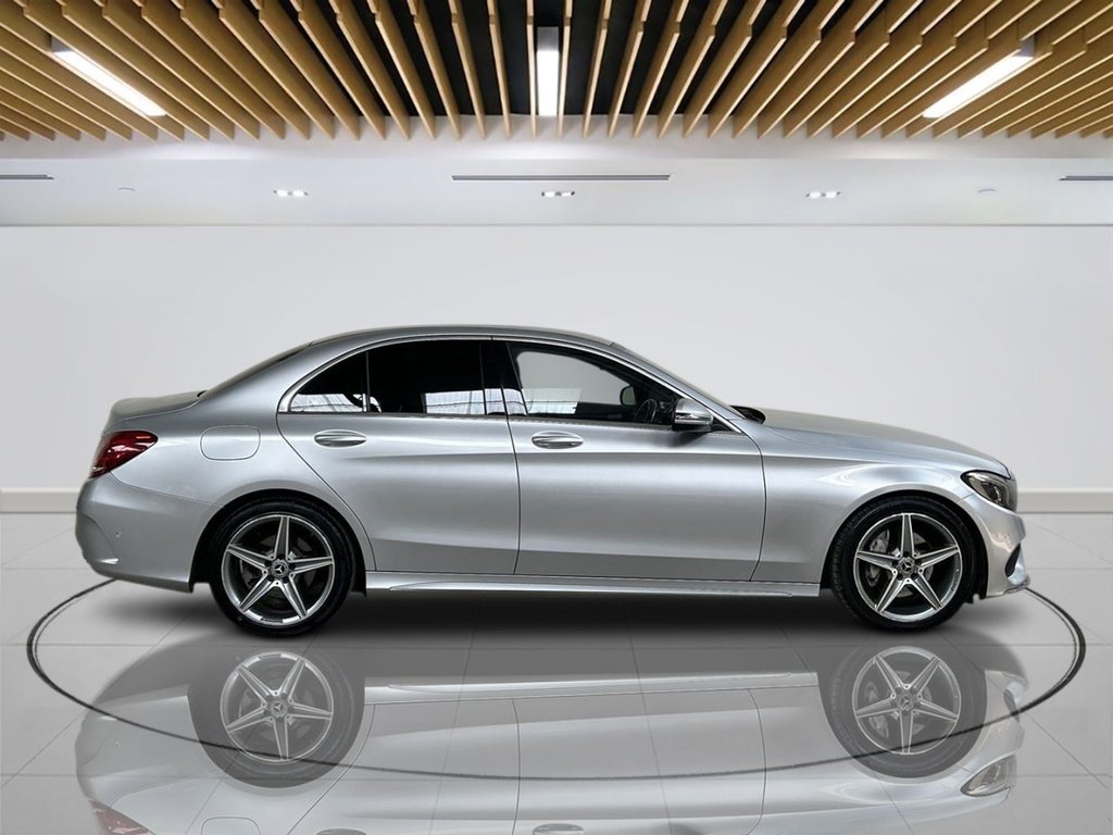 2018 Mercedes-Benz C-Class — image 8