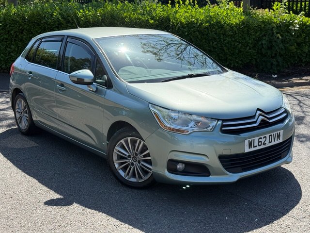 View our Citroen C4 1.6 e-HDi Airdream VTR+ Hatchback 5dr Diesel EGS6 Euro 5 (s/s) (110 ps)