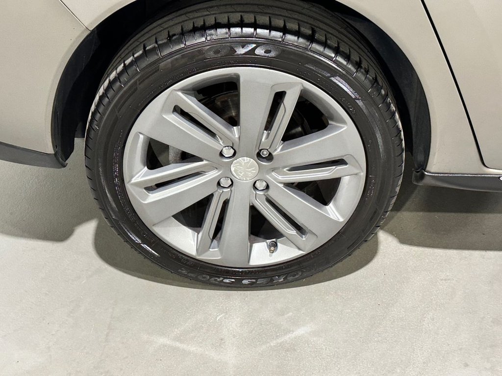 USED 2017 66 PEUGEOT 3008 1.6 BlueHDi Allure SUV 5dr Diesel Manual Euro 6 (s/s) (120 ps) 