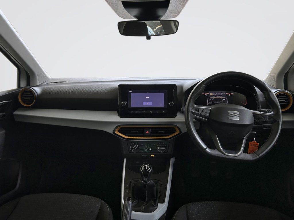 2023 SEAT Arona — image 3