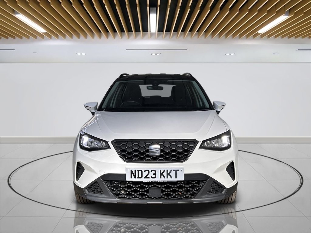 2023 SEAT Arona — image 2