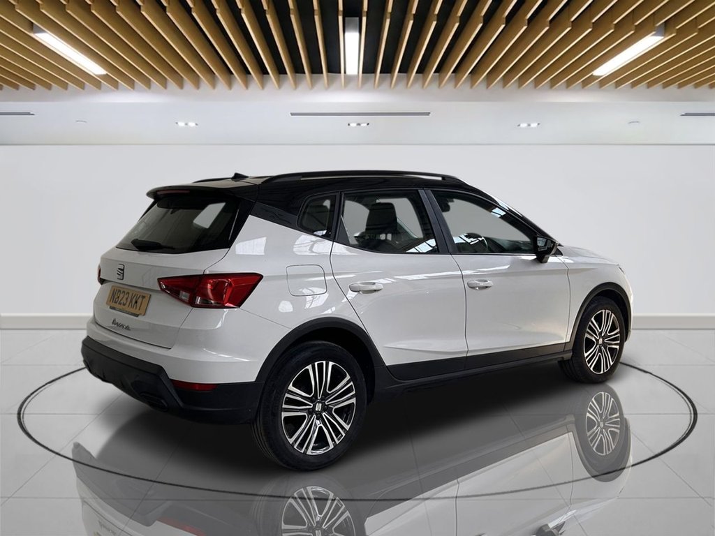 2023 SEAT Arona — image 8