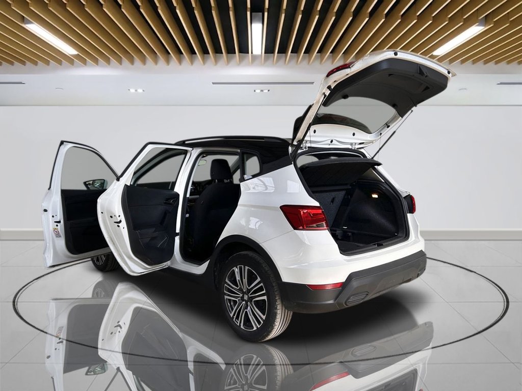 2023 SEAT Arona — image 10