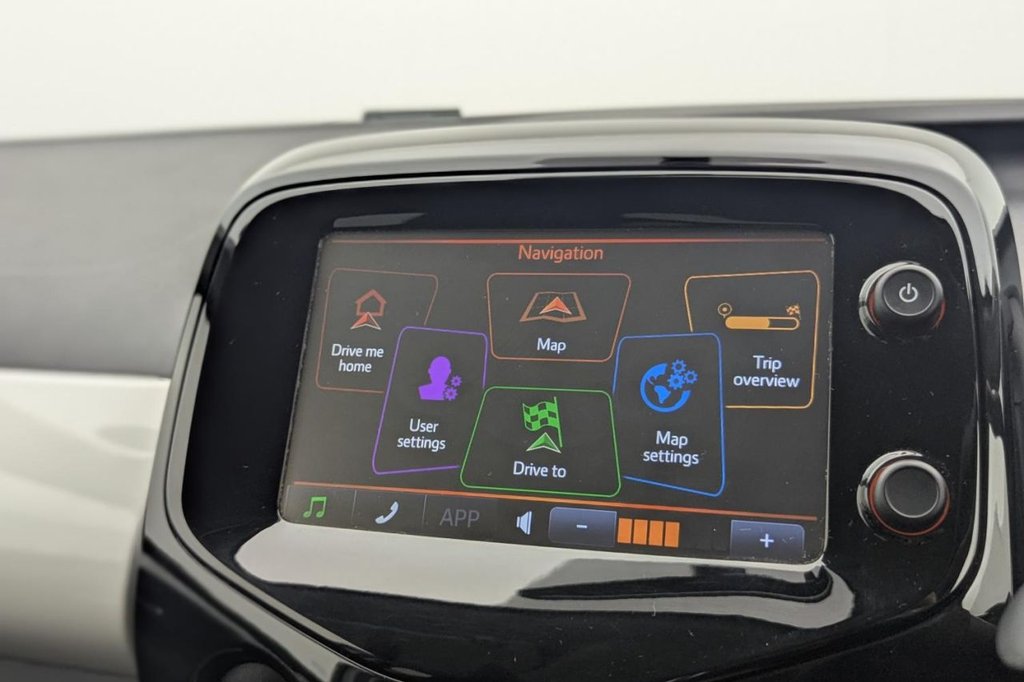 USED 2018 18 TOYOTA AYGO 1.0 VVT-i x-press Hatchback 5dr Petrol Manual Euro 6 (68 ps) Sat Nav, Climate, Rear Camera