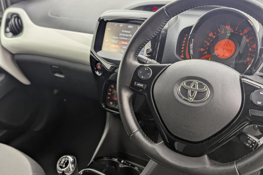 USED 2018 18 TOYOTA AYGO 1.0 VVT-i x-press Hatchback 5dr Petrol Manual Euro 6 (68 ps) Sat Nav, Climate, Rear Camera