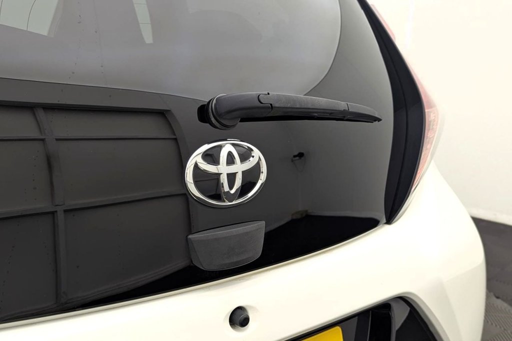 USED 2018 18 TOYOTA AYGO 1.0 VVT-i x-press Hatchback 5dr Petrol Manual Euro 6 (68 ps) Sat Nav, Climate, Rear Camera