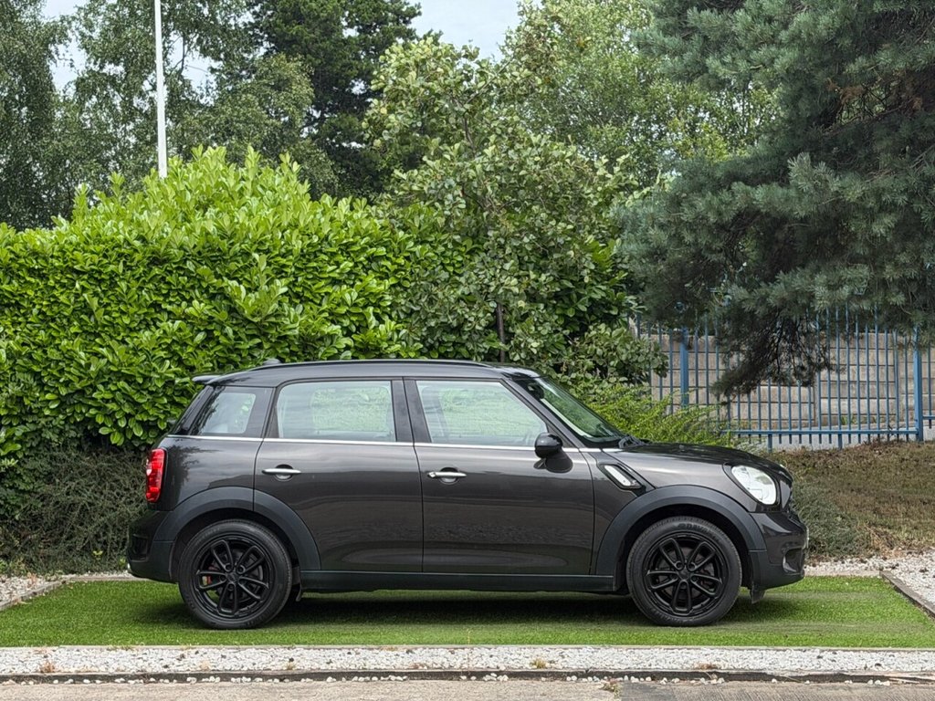 USED 2016 16 MINI COUNTRYMAN 2.0 Cooper SD SUV 5dr Diesel Manual Euro 5 (s/s) (143 ps) BLACK ALLOYS, AIRCON
